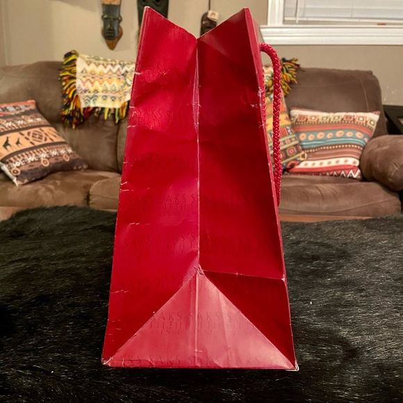 Authentic Saks Fifth Avenue Gift Bag - Picture 2 of 9